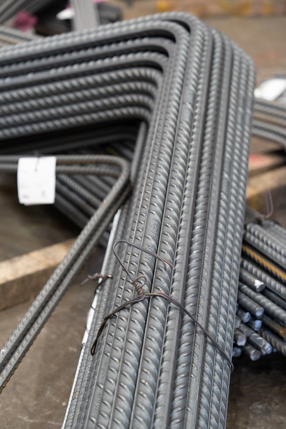 Bundle of bent reinforcing bars