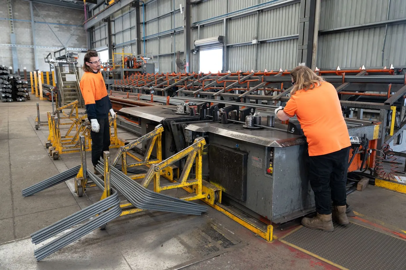 Bar bending line in operation