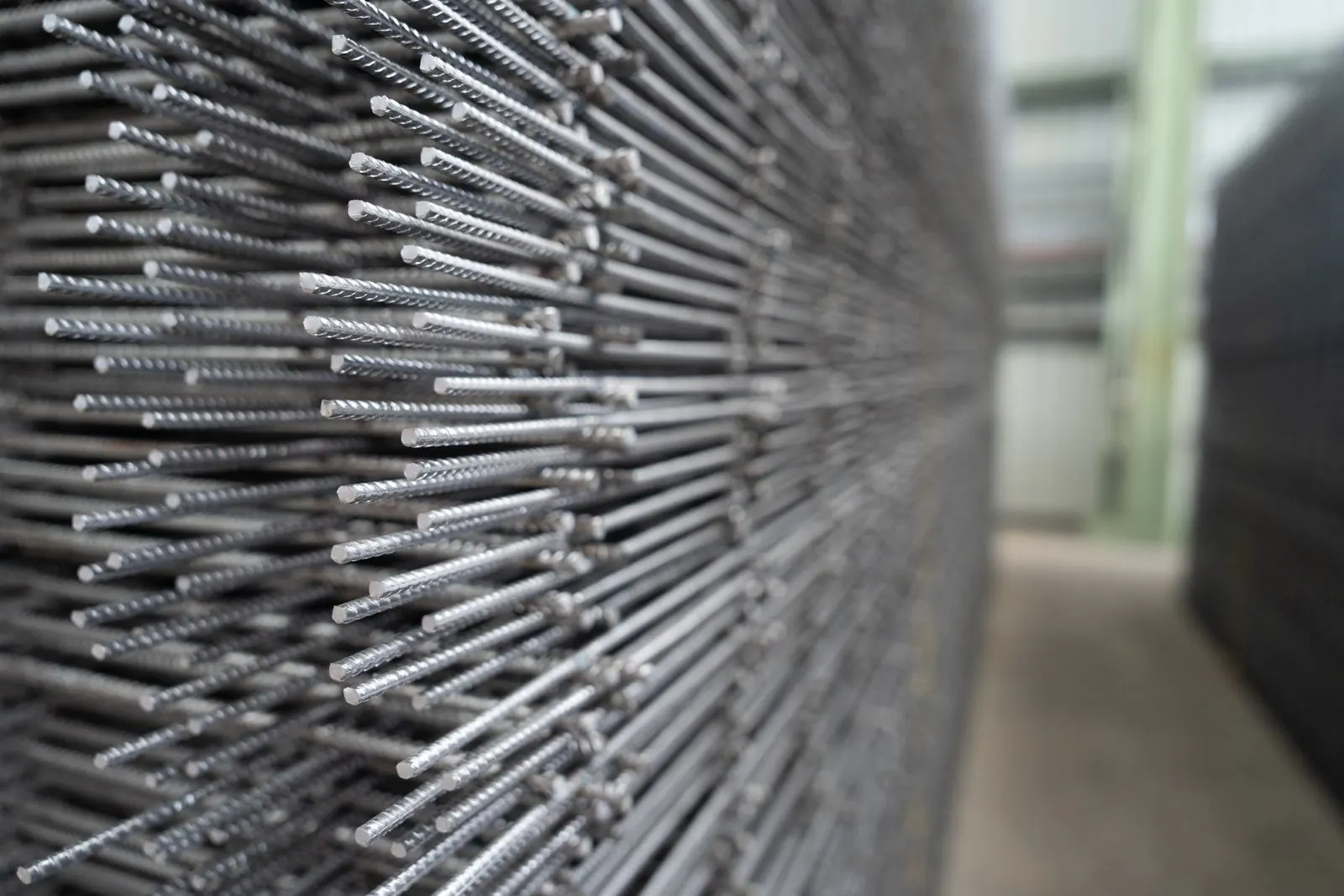 Stacked rectangular reinforcing mesh