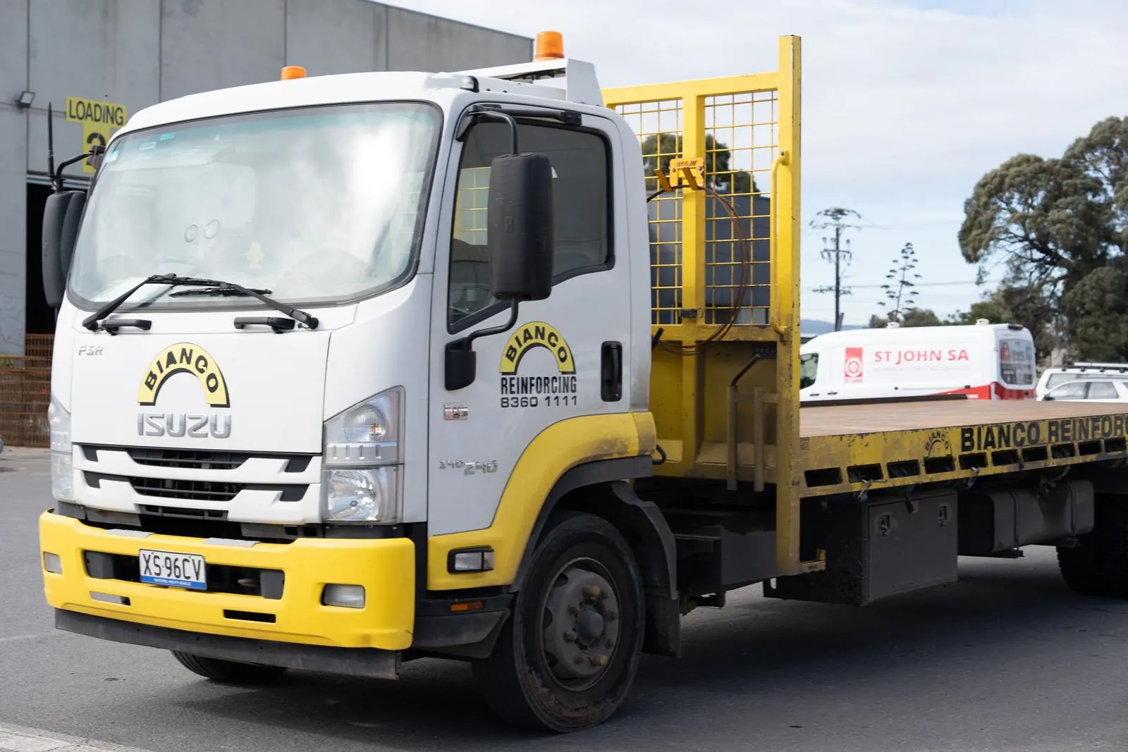 Front of a Bianco Reinforcing Isuzu truck